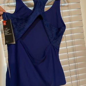 Women’s Size L NWT Under Armour Tank Top